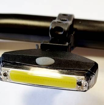 Lampa przednia COB LED 20 Lm  XC-243W