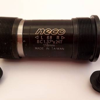 Oś mech. NECO B-910 BSA 118mm